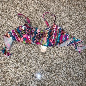 Xhilaration bikini top size-S